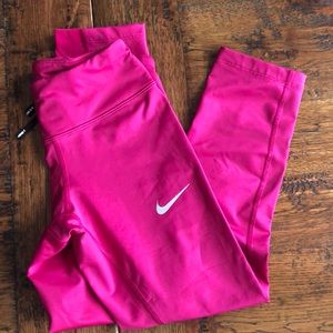 Nike dry fit cropped workout pants